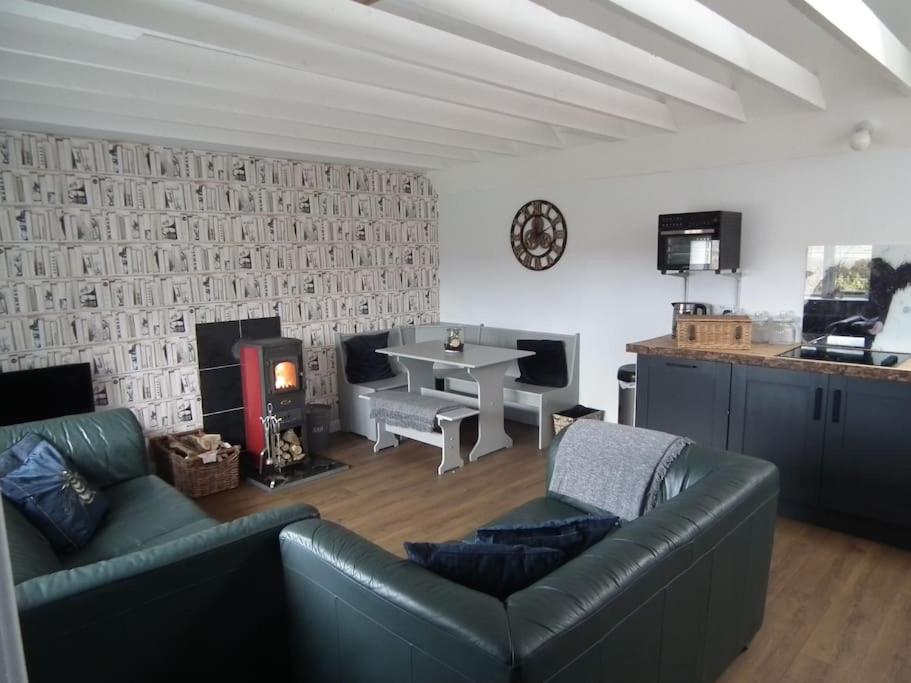 Apartment Borrowmoss Bothy, Charming & Characterful Property, *