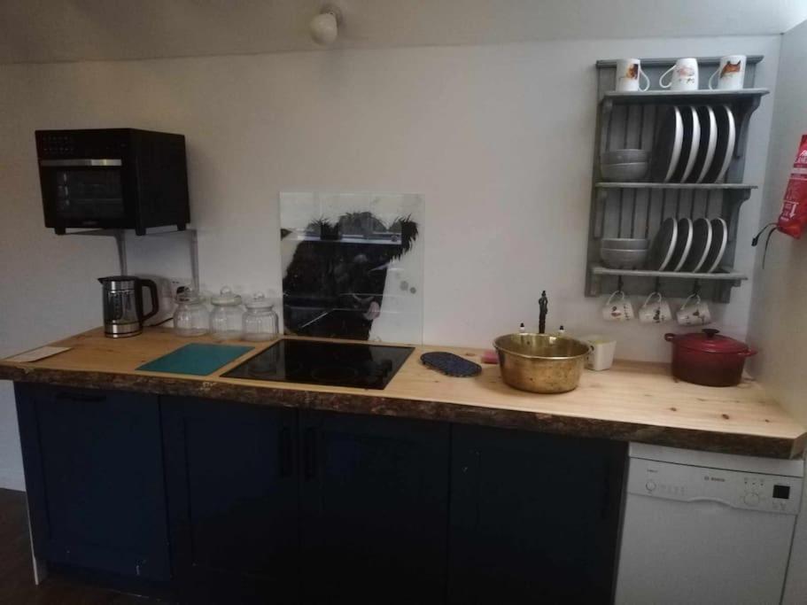 Apartment Borrowmoss Bothy, Charming & Characterful Property, *