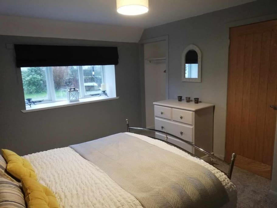 Borrowmoss Bothy, Charming & Characterful Property, Apartment *